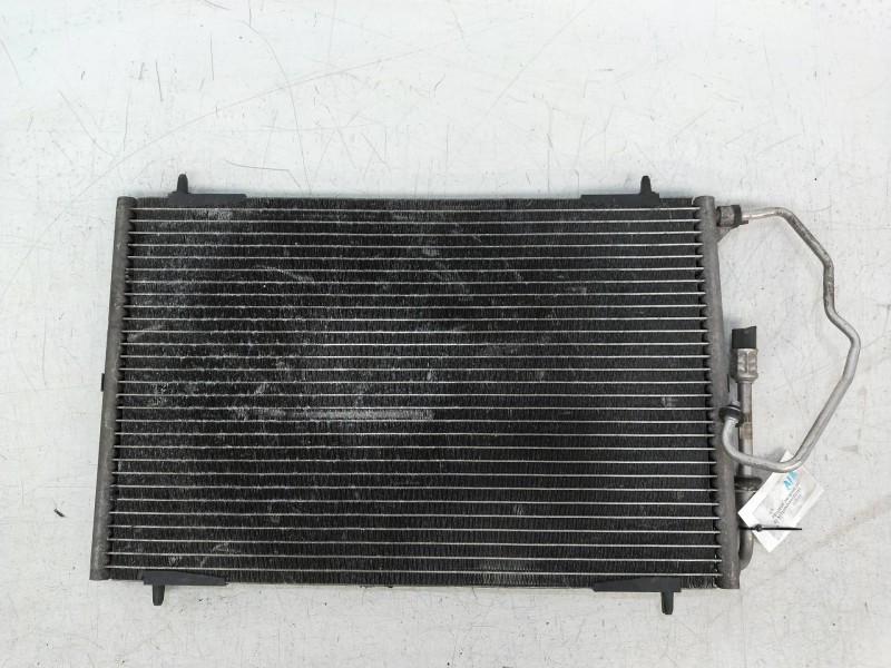 Recambio de condensador / radiador aire acondicionado para peugeot 206 berlina referencia OEM IAM 8642887  
