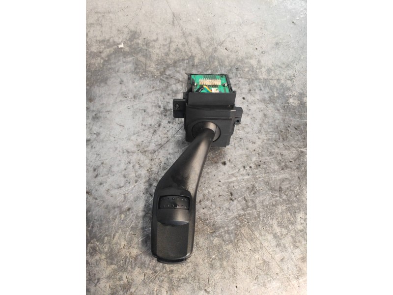 Recambio de mando limpia para ford mondeo ber. (ca2) titanium referencia OEM IAM 6G9T17A553AE  