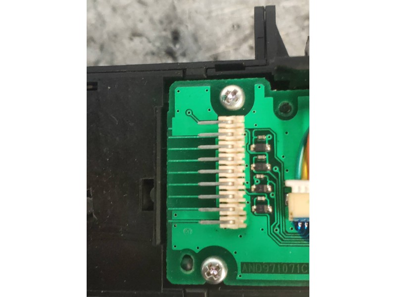 Recambio de mando multifuncion para ford mondeo ber. (ca2) titanium referencia OEM IAM 6G9T13335BE  