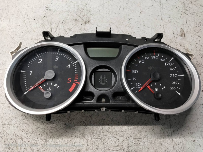 Recambio de cuadro instrumentos para renault megane ii berlina 5p confort authentique referencia OEM IAM 8200720321M  