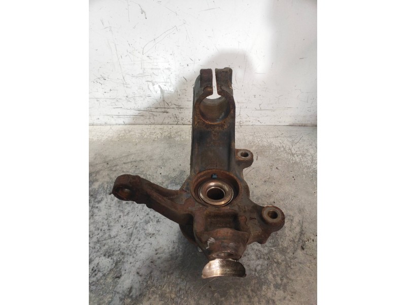 Recambio de mangueta delantera izquierda para ford mondeo ber. (ca2) titanium referencia OEM IAM   