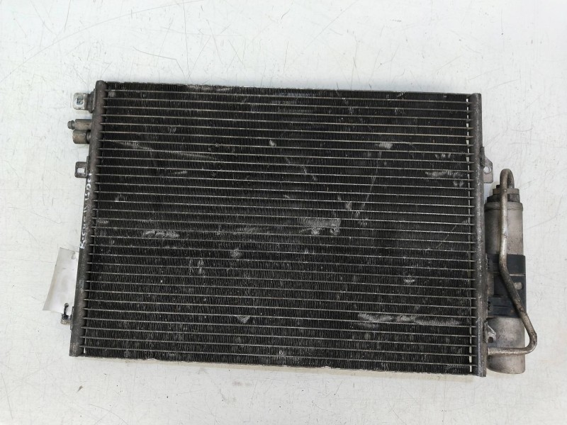 Recambio de condensador / radiador aire acondicionado para renault clio ii fase ii (b/cb0) 1.5 dci diesel referencia OEM IAM 820