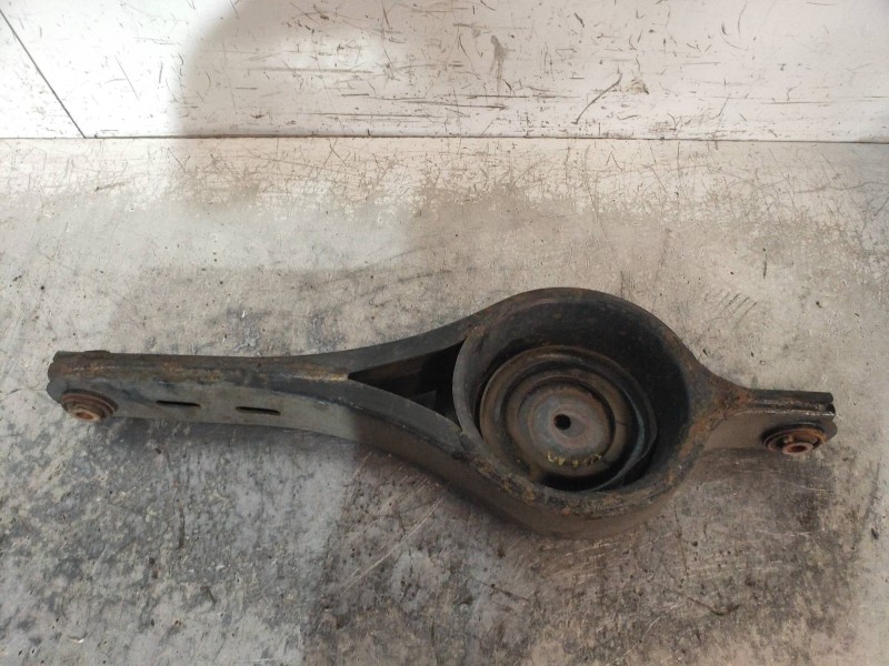 Recambio de brazo suspension inferior trasero izquierdo para ford mondeo ber. (ca2) titanium referencia OEM IAM   