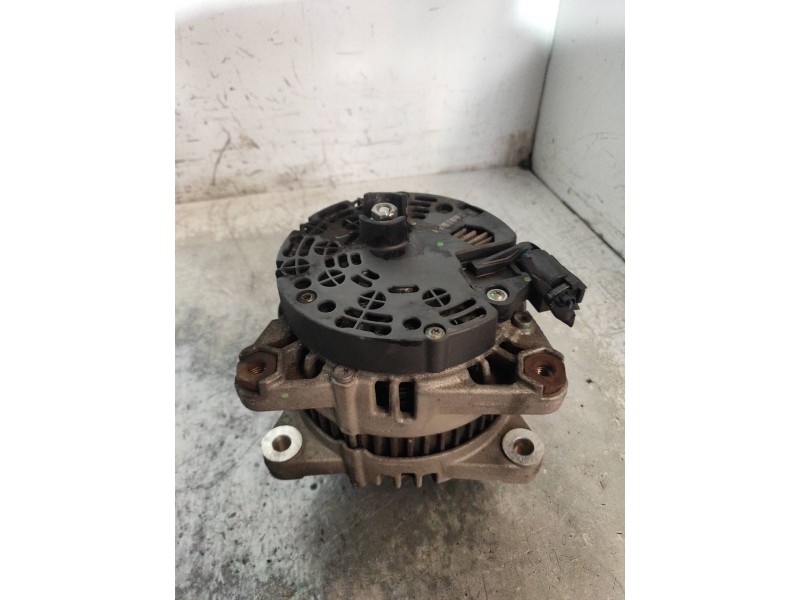 Recambio de alternador para ford mondeo ber. (ca2) titanium referencia OEM IAM 0121615028 7G9N10300EA 