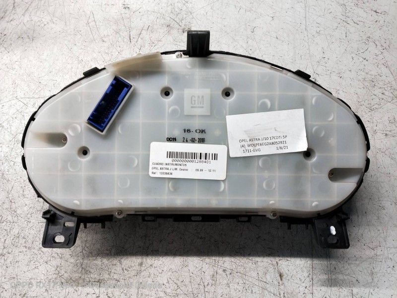 Recambio de cuadro instrumentos para opel astra j lim. cosmo referencia OEM IAM 13338434 AA5F 