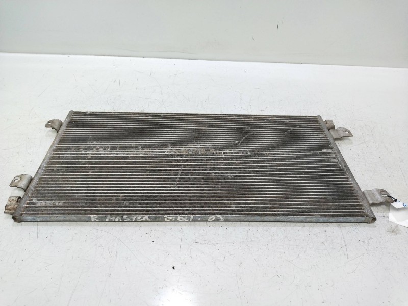 Recambio de condensador / radiador aire acondicionado para renault master ii phase 2 caja cerrada referencia OEM IAM   