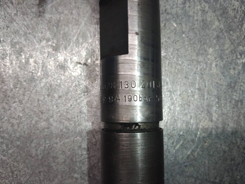 Recambio de inyector para volkswagen passat berlina (3a2) cl referencia OEM IAM 028130201J  