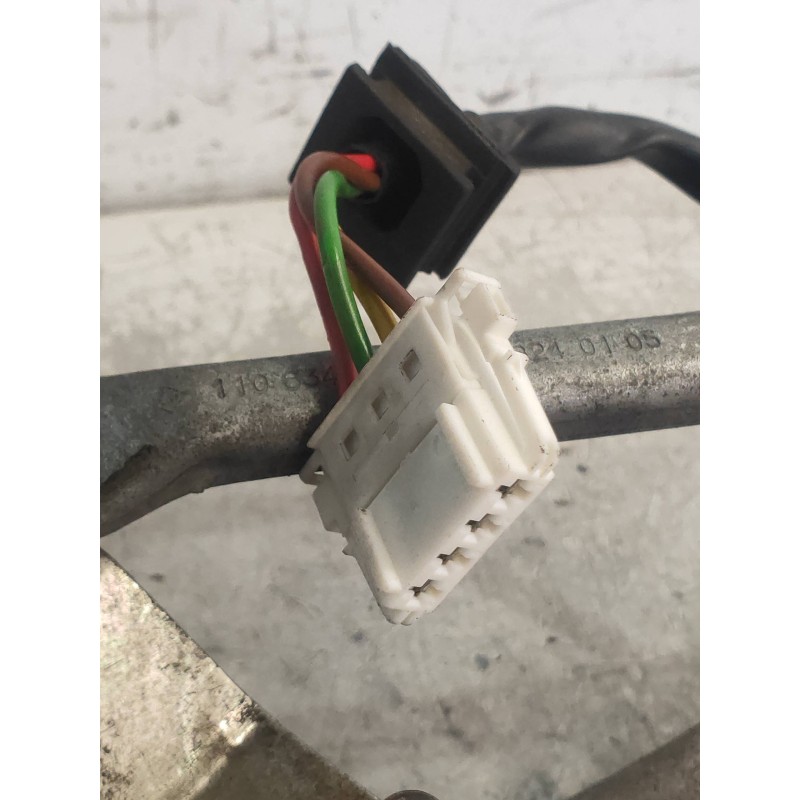 Recambio de motor limpia delantero para mercedes clase c (w203) familiar c 320 t cdi (203.220) referencia OEM IAM A2038200342  