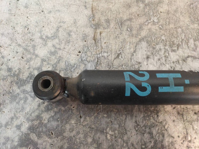 Recambio de amortiguador trasero derecho para mercedes clase c (w203) familiar c 320 t cdi (203.220) referencia OEM IAM 20332629