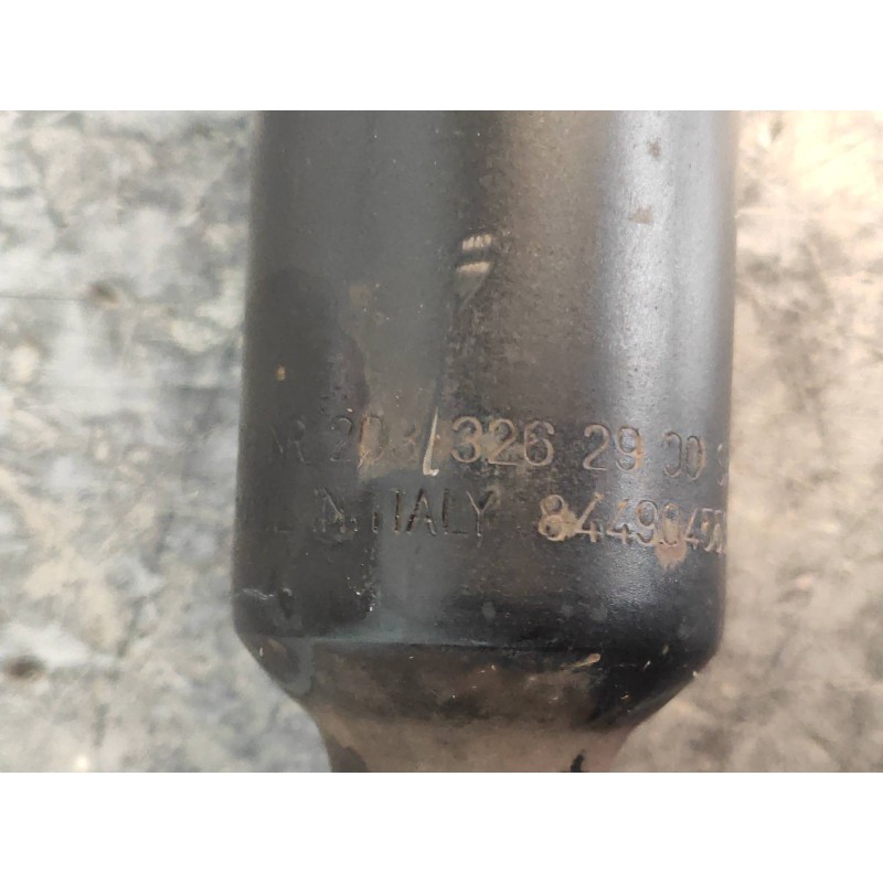 Recambio de amortiguador trasero derecho para mercedes clase c (w203) familiar c 320 t cdi (203.220) referencia OEM IAM 20332629