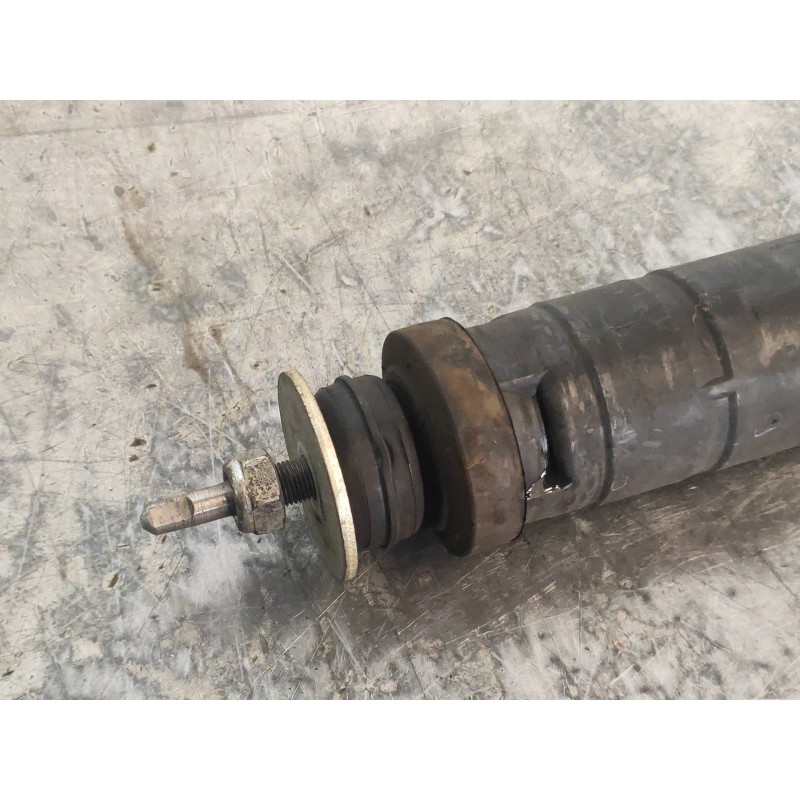 Recambio de amortiguador trasero izquierdo para mercedes clase c (w203) familiar c 320 t cdi (203.220) referencia OEM IAM 203326