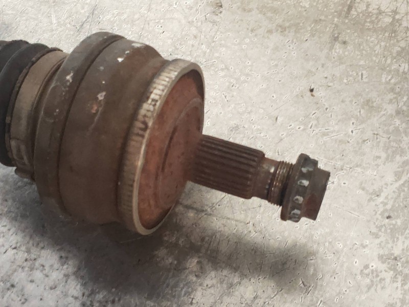 Recambio de transmision trasera derecha para mercedes clase c (w203) familiar c 320 t cdi (203.220) referencia OEM IAM   