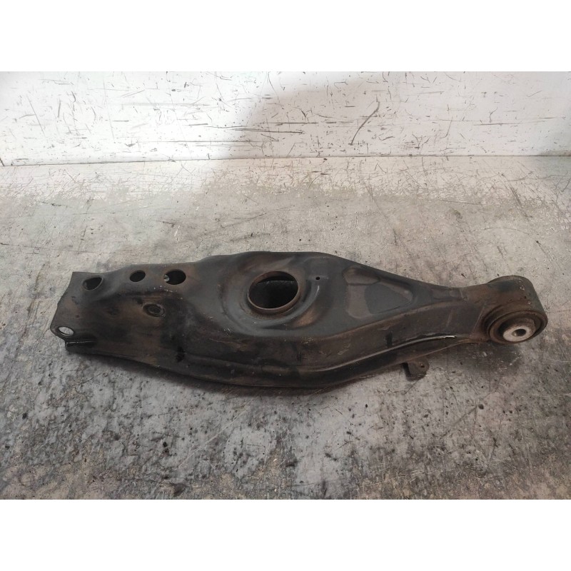Recambio de brazo suspension inferior trasero izquierdo para mercedes clase c (w203) familiar c 320 t cdi (203.220) referencia O