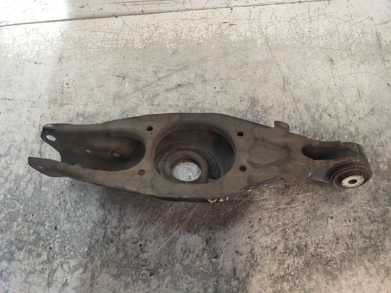 Recambio de brazo suspension inferior trasero izquierdo para mercedes clase c (w203) familiar c 320 t cdi (203.220) referencia O