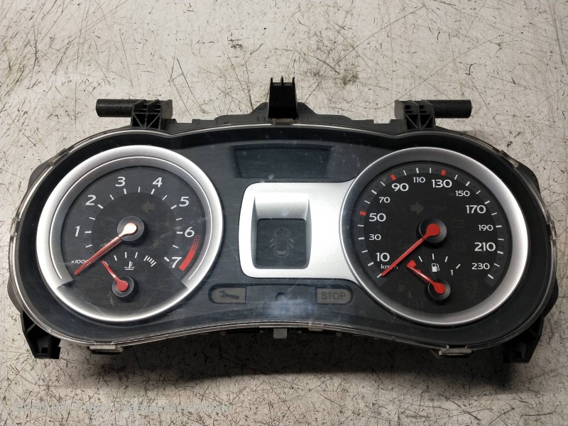 Recambio de cuadro instrumentos para renault clio iii 1.4 16v referencia OEM IAM 8200305019F  