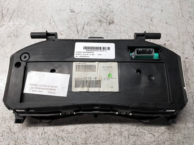 Recambio de cuadro instrumentos para renault clio iii 1.4 16v referencia OEM IAM 8200305019F  