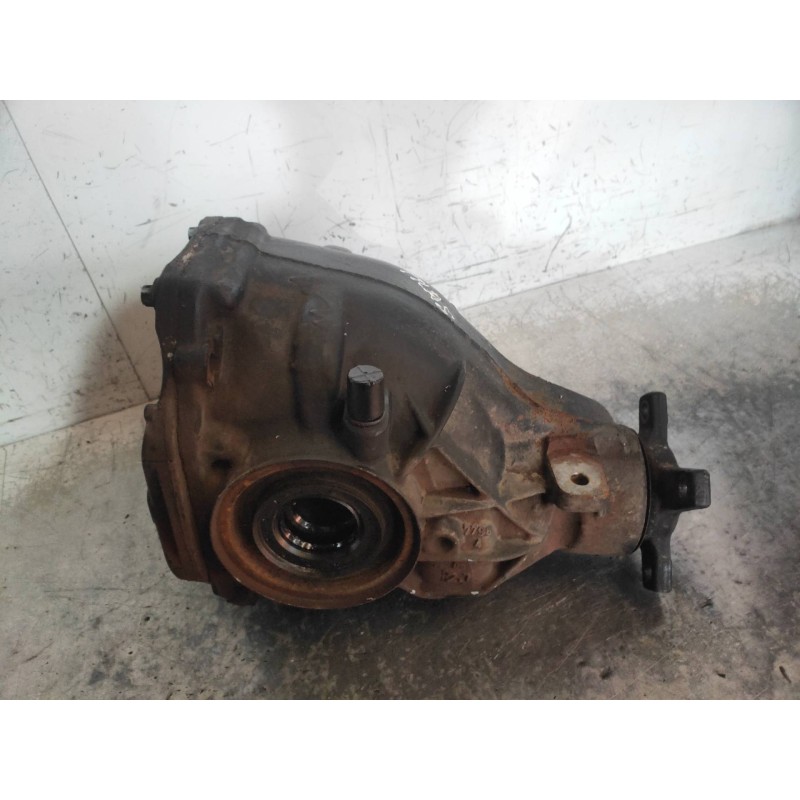 Recambio de diferencial trasero para mercedes clase c (w203) familiar c 320 t cdi (203.220) referencia OEM IAM A2033510705  