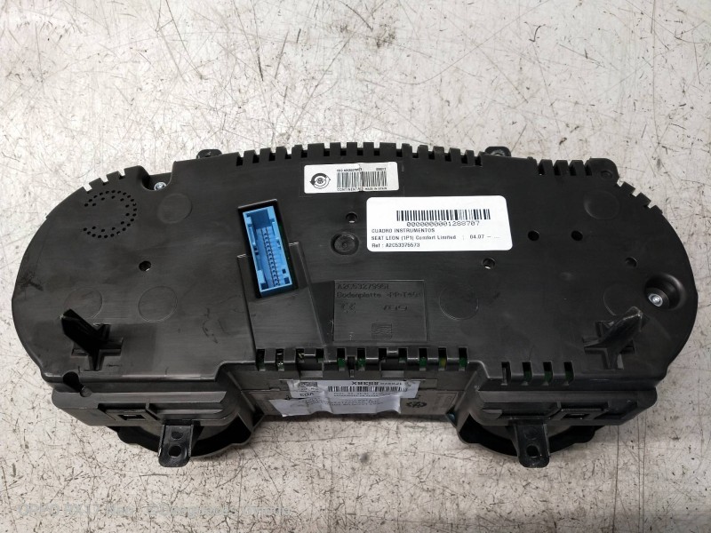 Recambio de cuadro instrumentos para seat leon (1p1) comfort limited referencia OEM IAM A2C53375573 1P0920853BX 