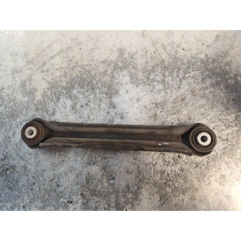 Recambio de brazo suspension superior trasero derecho para mercedes clase c (w203) familiar c 320 t cdi (203.220) referencia OEM