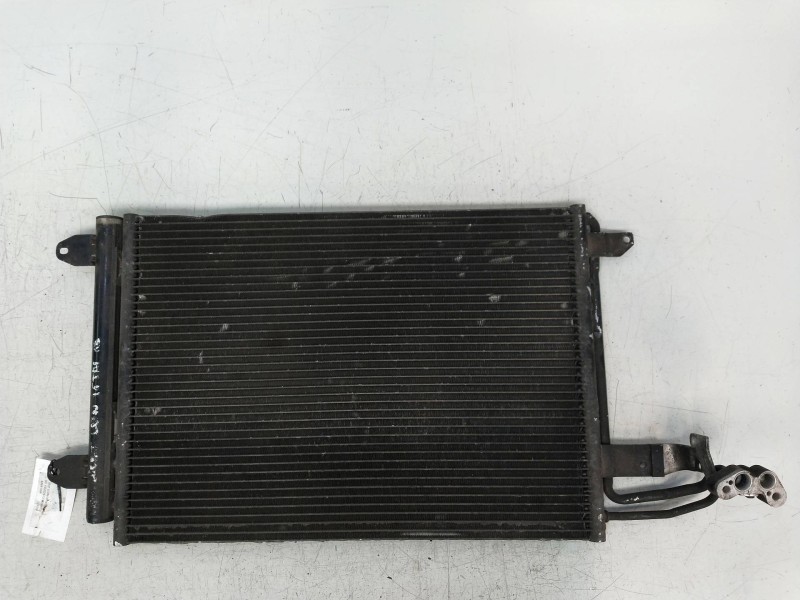 Recambio de condensador / radiador aire acondicionado para seat leon (1p1) 1.6 tdi referencia OEM IAM 1K0820411S  
