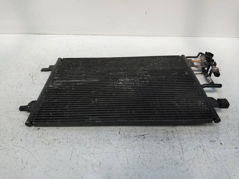 Recambio de condensador / radiador aire acondicionado para skoda superb (3u4) 2.0 tdi dpf referencia OEM IAM 3B0260401  