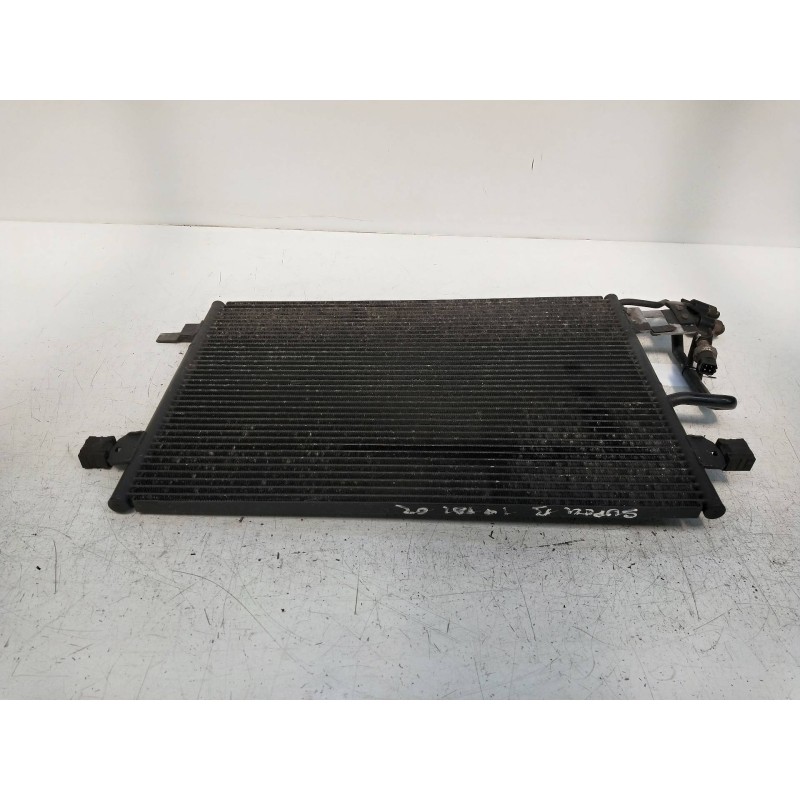 Recambio de condensador / radiador aire acondicionado para skoda superb (3u4) 1.9 tdi referencia OEM IAM 3B0260401   Recambio de condensador / radiador aire acondicionado para skoda superb (3u4) 1.9 tdi referencia OEM IAM 3B0260401
