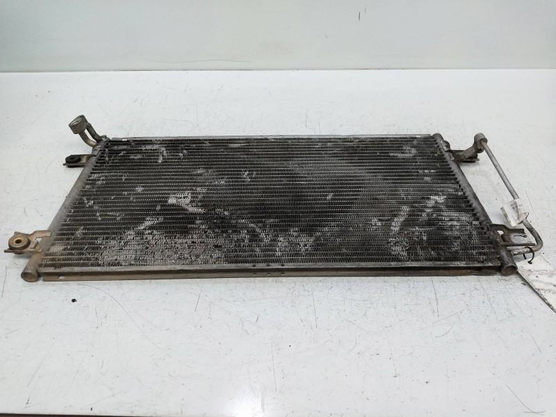 Recambio de condensador / radiador aire acondicionado para ssangyong musso referencia OEM IAM 6841005040  