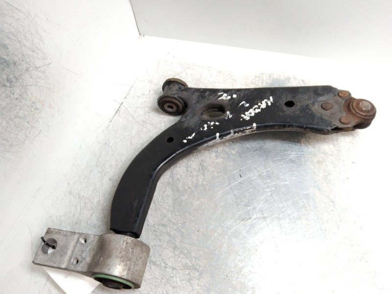 Recambio de brazo suspension inferior delantero izquierdo para mazda 2 berlina (dy) 1.4 diesel cat referencia OEM IAM   