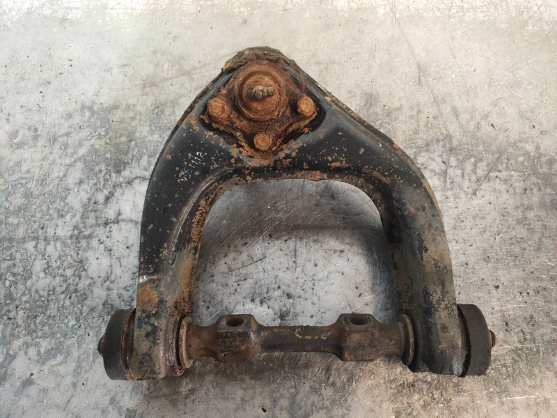 Recambio de brazo suspension superior delantero izquierdo para mitsubishi montero (v20/v40) 2800 td gls (2-ptas.) referencia OEM