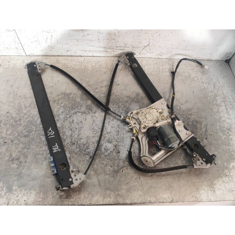 Recambio de elevalunas delantero izquierdo para mercedes clase s (w220) berlina 320 cdi (220.025) referencia OEM IAM   5P