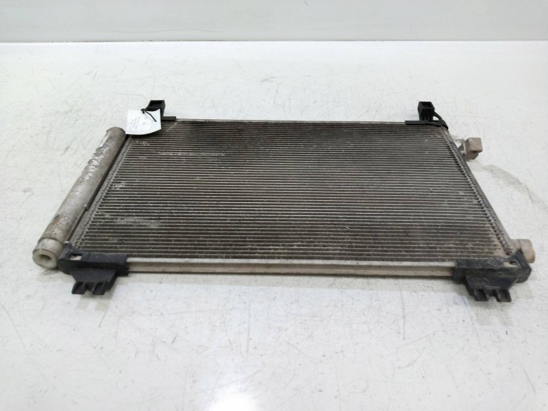 Recambio de condensador / radiador aire acondicionado para toyota yaris connect referencia OEM IAM 884600D0  