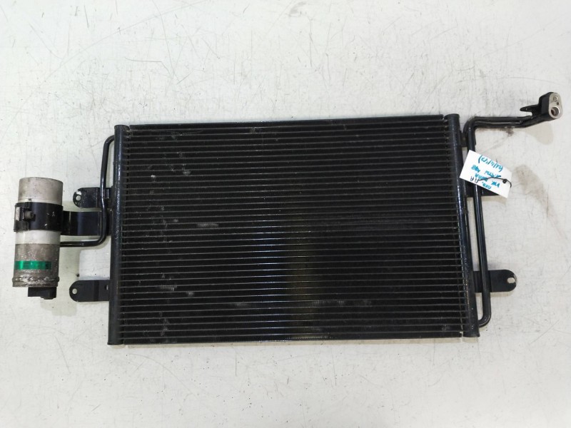 Recambio de condensador / radiador aire acondicionado para volkswagen bora berlina (1j2) 1.9 tdi referencia OEM IAM 1J0820411D  