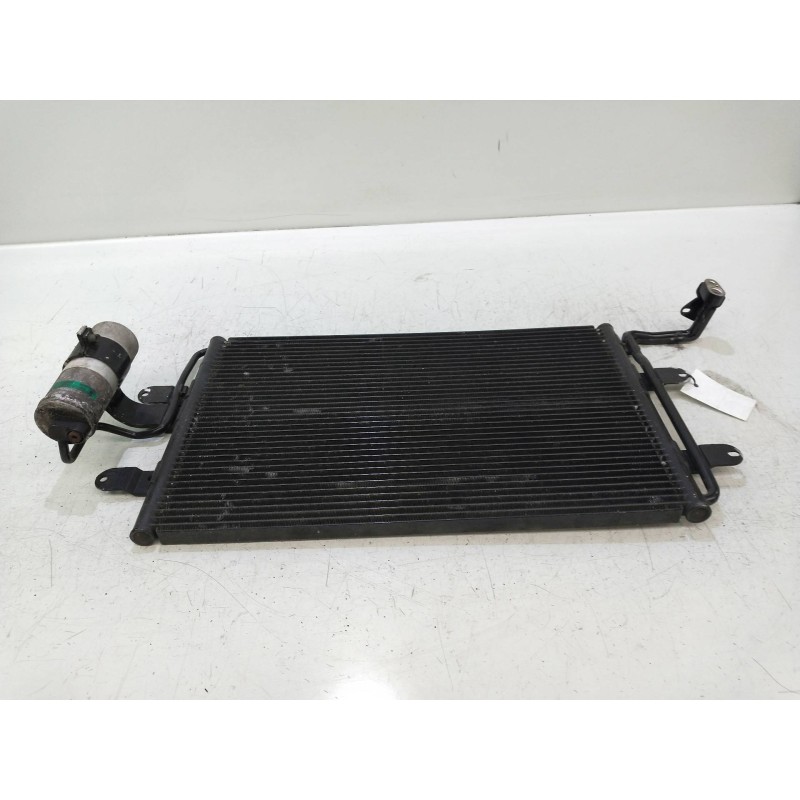 Recambio de condensador / radiador aire acondicionado para volkswagen bora berlina (1j2) 1.9 tdi referencia OEM IAM 1J0820411D  