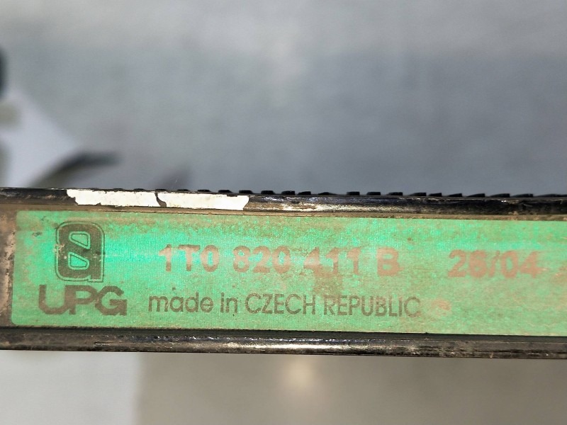 Recambio de condensador / radiador aire acondicionado para volkswagen caddy ka/kb (2k) 2.0 sdi referencia OEM IAM 1T0820411B  