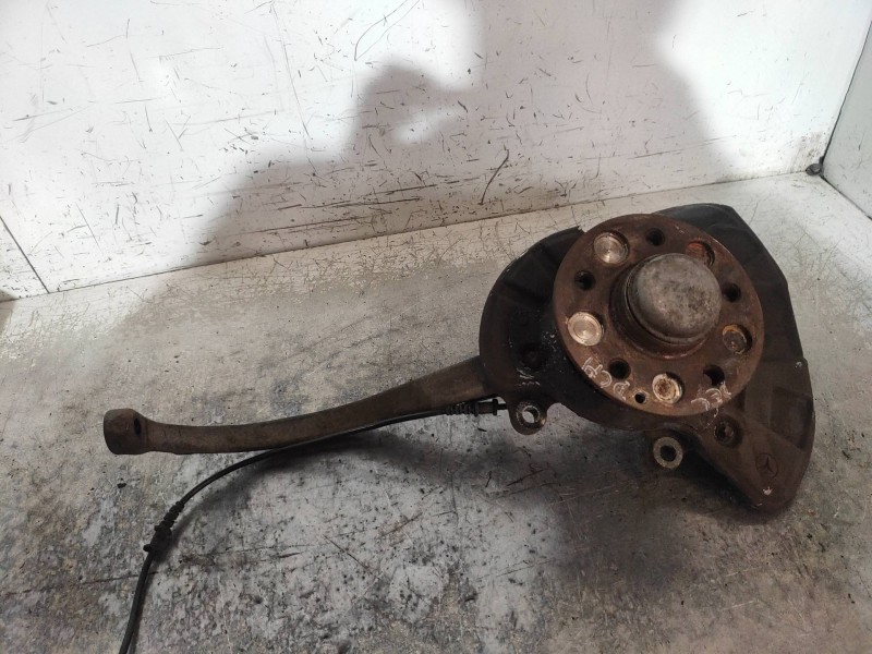 Recambio de mangueta delantera derecha para mercedes clase s (w220) berlina 320 cdi (220.025) referencia OEM IAM   