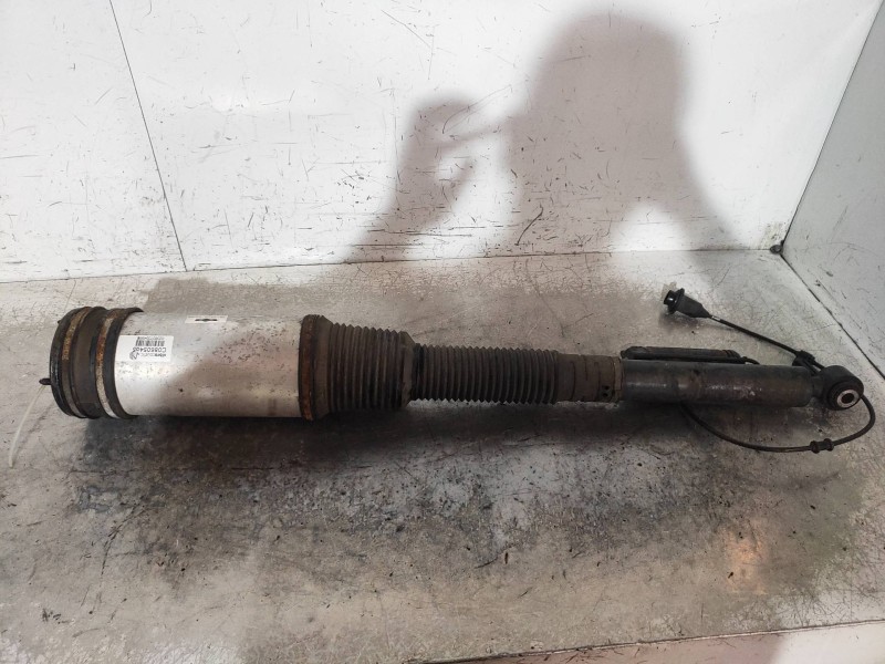 Recambio de amortiguador trasero derecho para mercedes clase s (w220) berlina 320 cdi (220.025) referencia OEM IAM C086054O5  