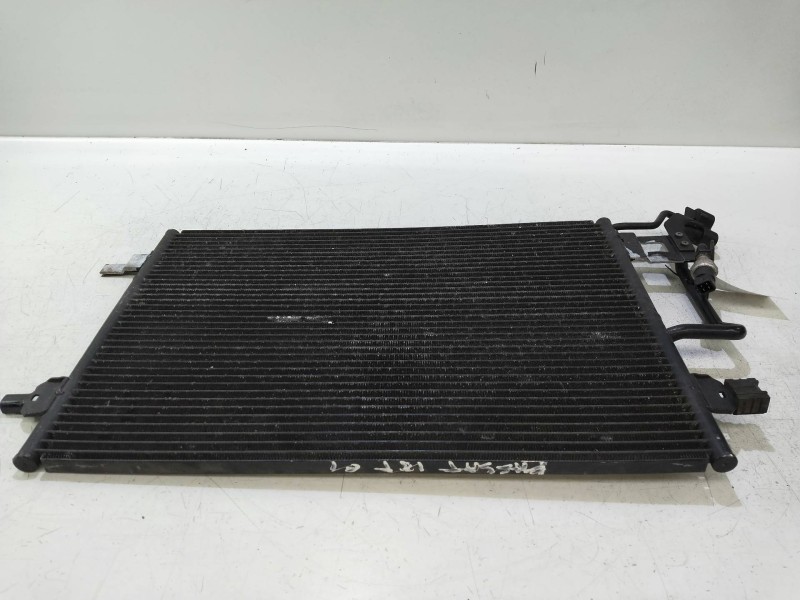 Recambio de condensador / radiador aire acondicionado para volkswagen passat berlina (3b3) 1.8 20v turbo referencia OEM IAM 3B02