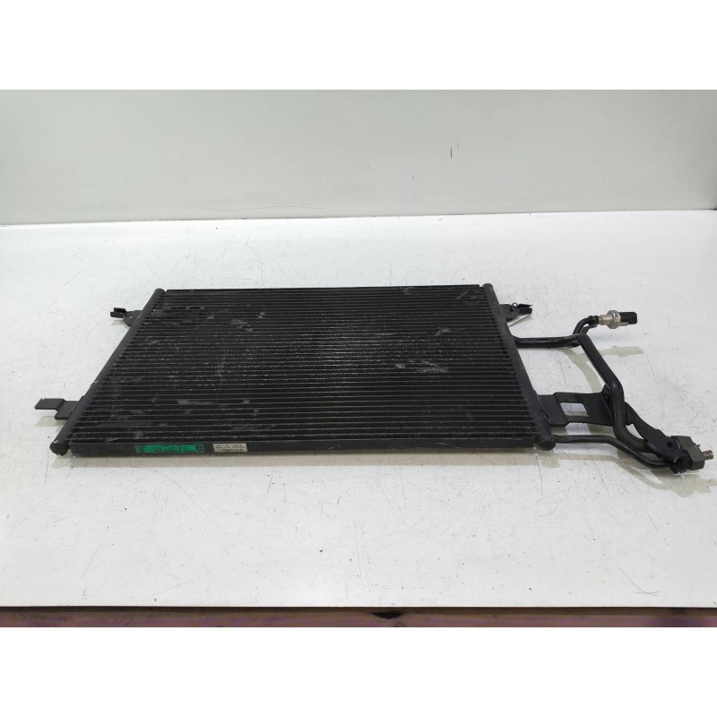 Recambio de condensador / radiador aire acondicionado para volkswagen passat berlina (3b2) 1.8 referencia OEM IAM 8D0260401H  
