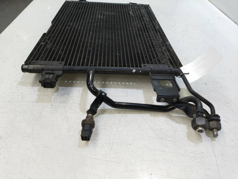 Recambio de condensador / radiador aire acondicionado para volkswagen passat berlina (3b2) 1.9 tdi referencia OEM IAM 8D0260401D