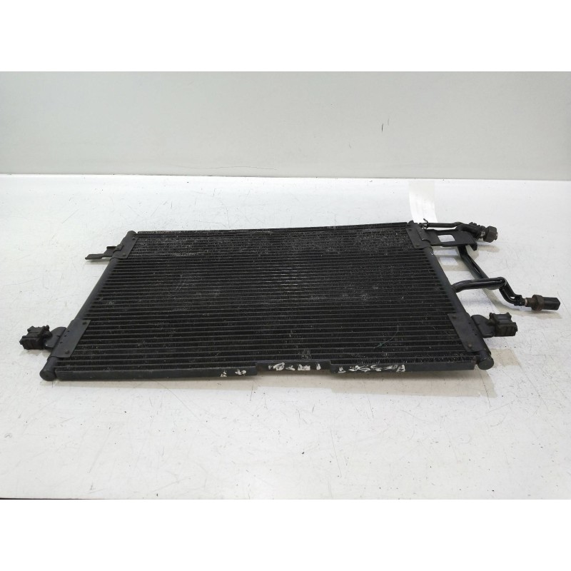 Recambio de condensador / radiador aire acondicionado para volkswagen passat berlina (3b2) 1.9 tdi referencia OEM IAM 8D0260401D