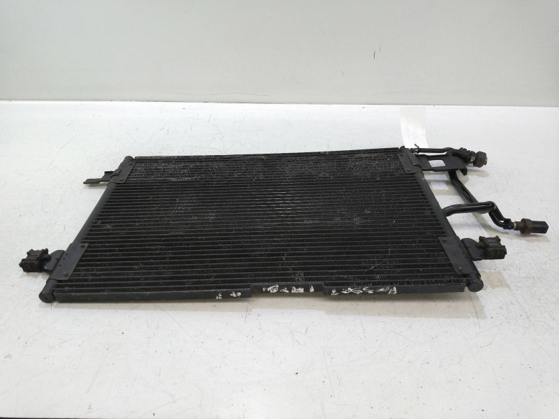 Recambio de condensador / radiador aire acondicionado para volkswagen passat berlina (3b2) 1.9 tdi referencia OEM IAM 8D0260401D