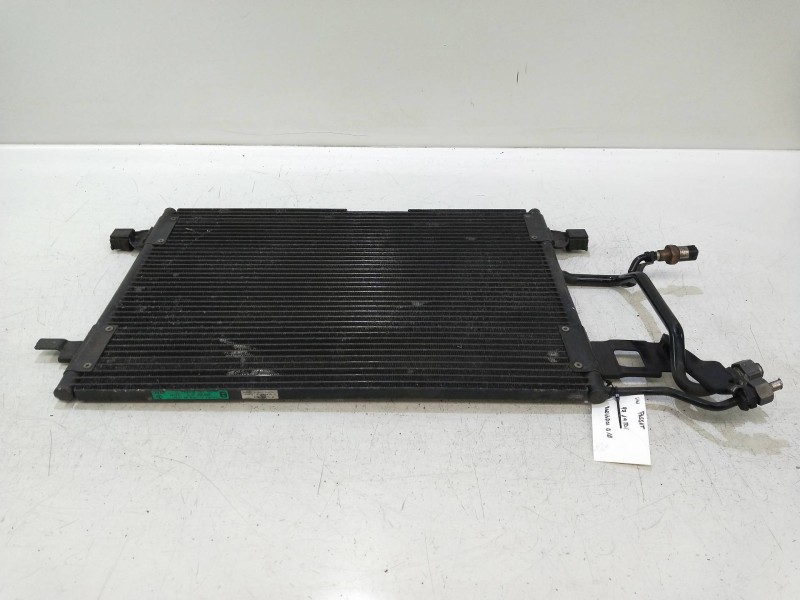 Recambio de condensador / radiador aire acondicionado para volkswagen passat berlina (3b2) 1.9 tdi referencia OEM IAM 8D0260401D