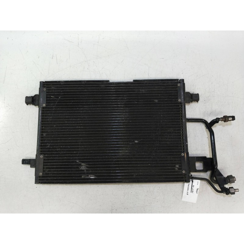 Recambio de condensador / radiador aire acondicionado para volkswagen passat berlina (3b2) 1.9 tdi referencia OEM IAM 8D0260401D