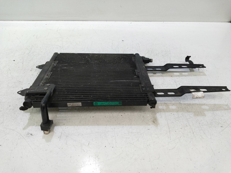 Recambio de condensador / radiador aire acondicionado para volkswagen polo berlina (6n1) 1.0 referencia OEM IAM 6N0820413B  