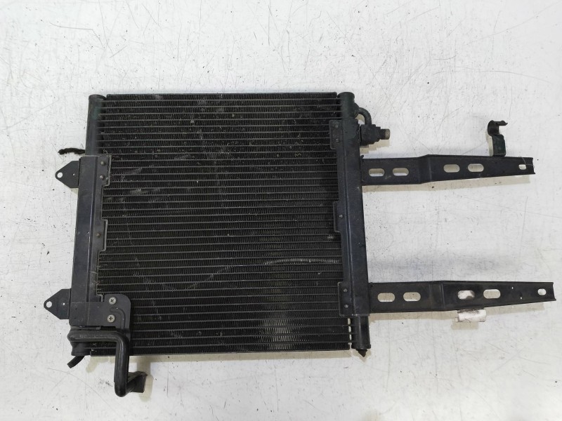 Recambio de condensador / radiador aire acondicionado para volkswagen polo berlina (6n1) 1.0 referencia OEM IAM 6N0820413B  