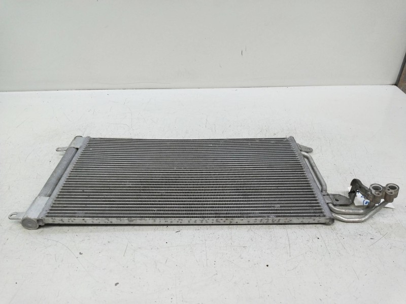 Recambio de condensador / radiador aire acondicionado para volkswagen polo (6c1) trendline bluemotion referencia OEM IAM 6R08204