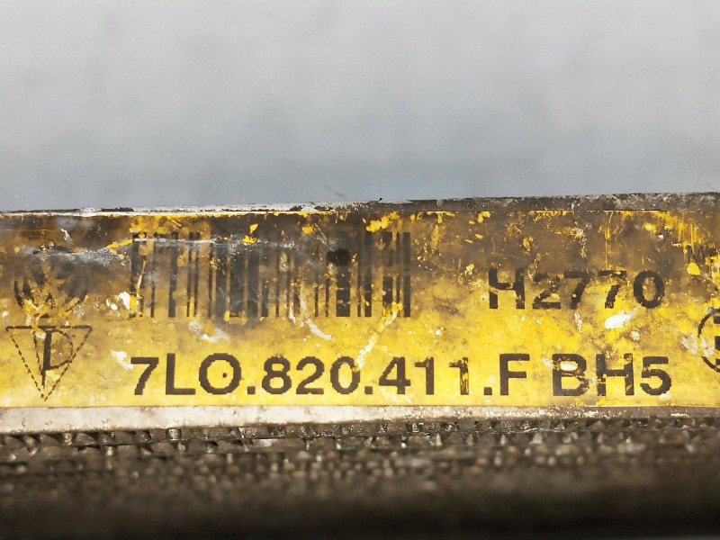 Recambio de condensador / radiador aire acondicionado para volkswagen touareg (7la) 3.0 v6 tdi dpf referencia OEM IAM 7L0820411F