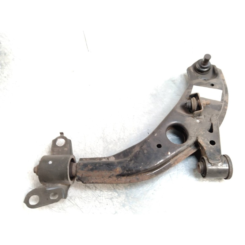 Recambio de brazo suspension inferior delantero izquierdo para mazda 626 berlina (gf) 2.0 turbodiesel cat referencia OEM IAM   