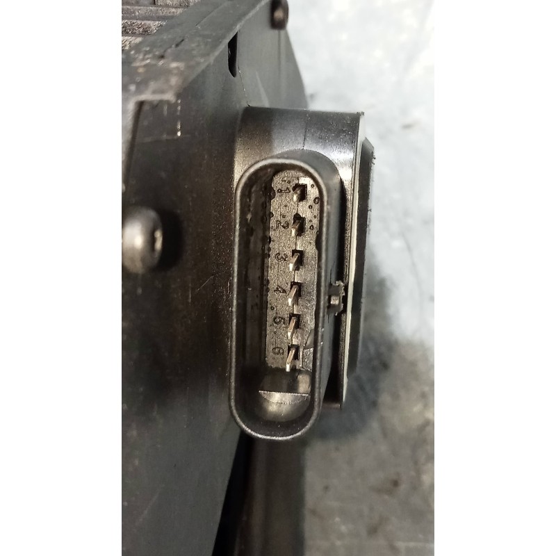 Recambio de potenciometro pedal para mercedes clase c (w204) familiar c 200 t cdi blueefficiency (204.201) referencia OEM IAM A2