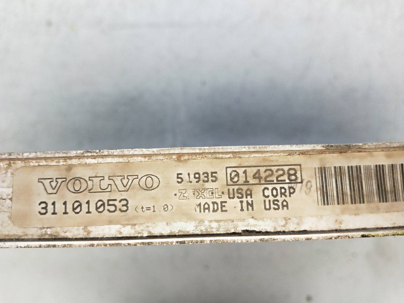 Recambio de condensador / radiador aire acondicionado para volvo s60 berlina referencia OEM IAM 31101053  